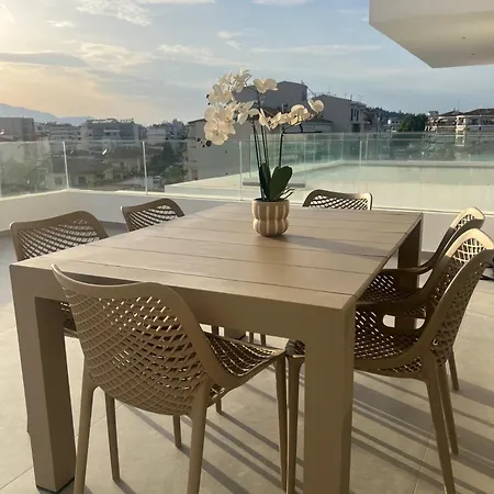 White Luxury Apartment Tríkala Exteriér fotografie