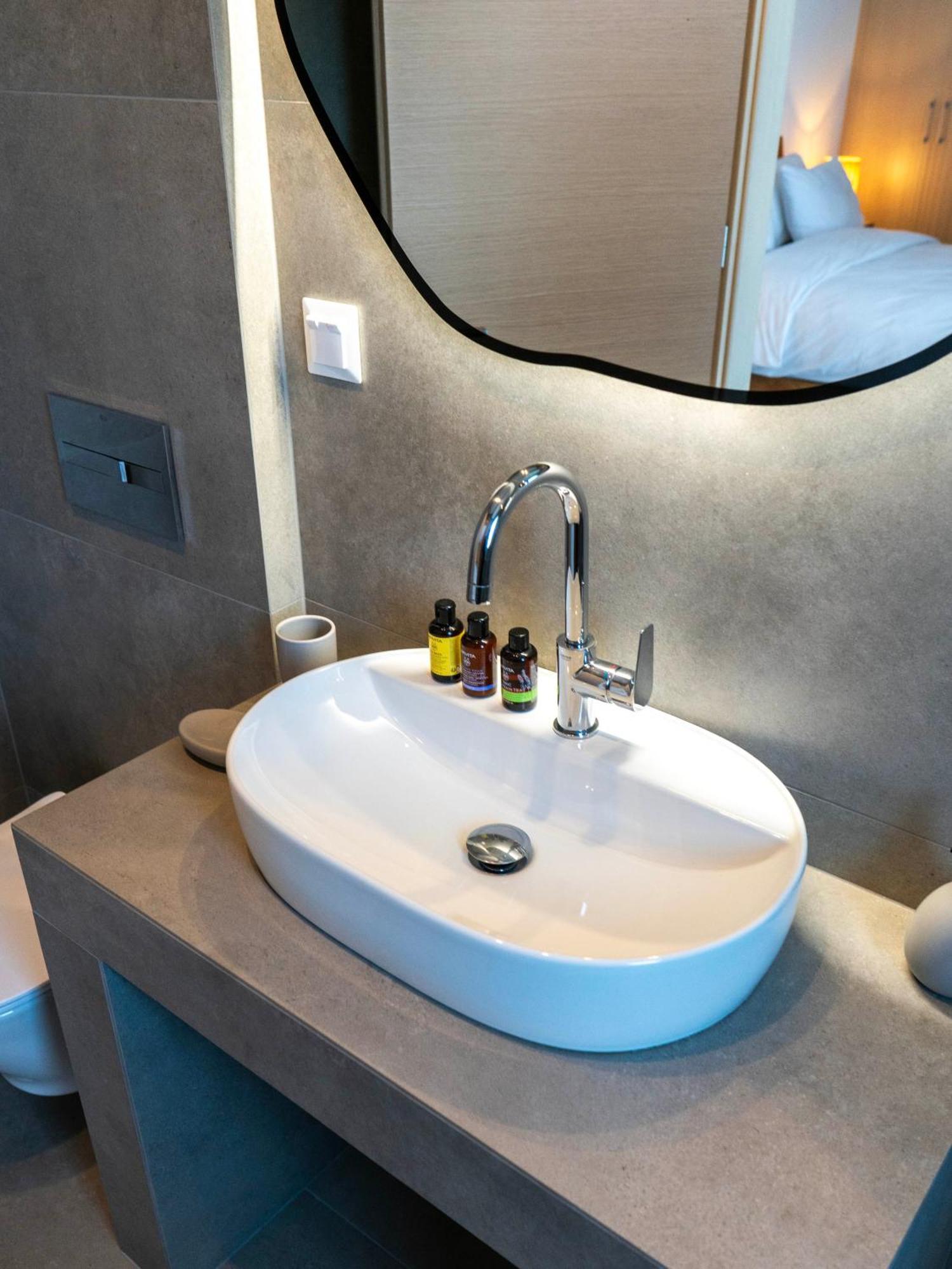 Apartment White Luxury