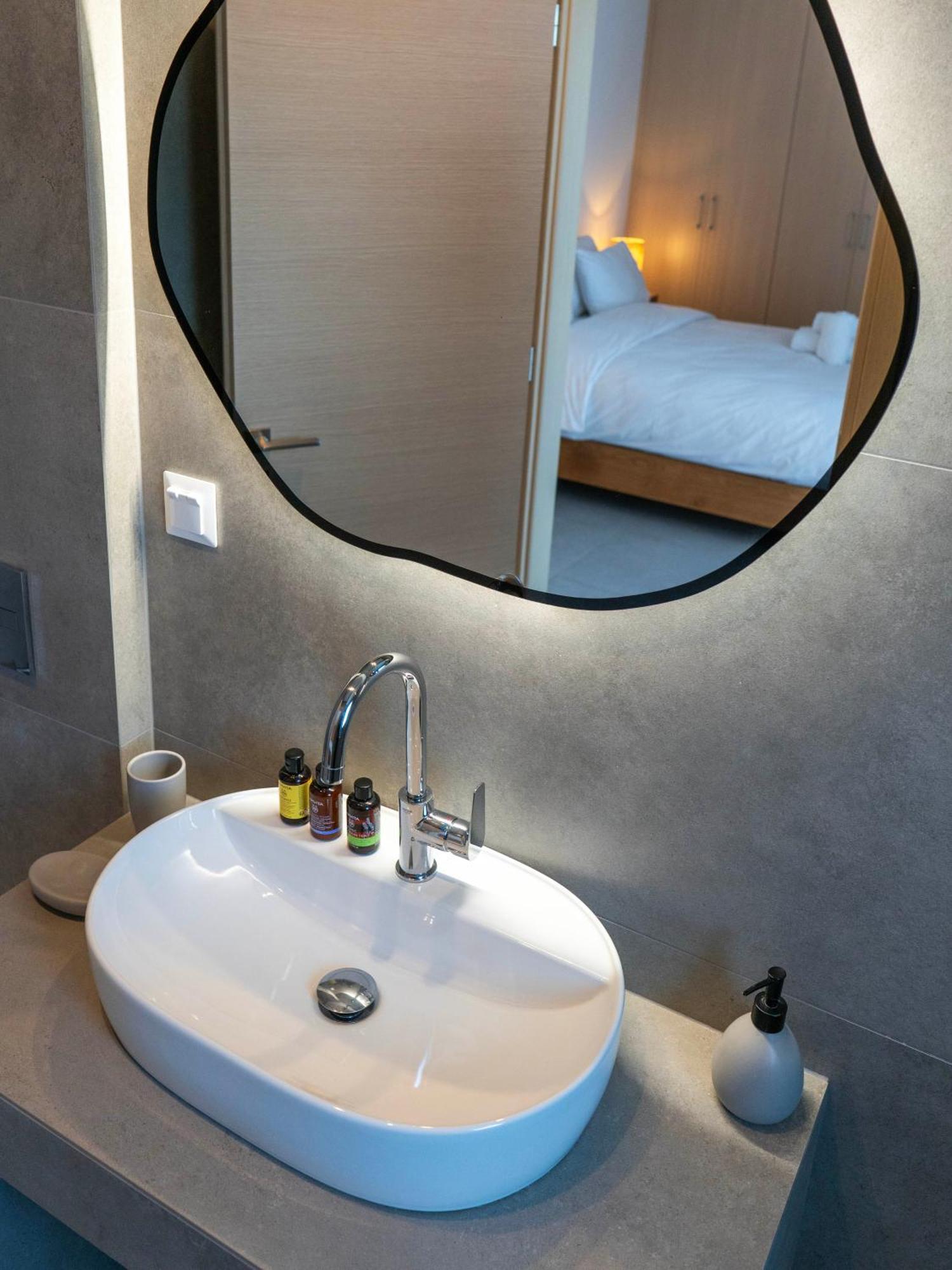 White Luxury * Trikala (Thessaly)